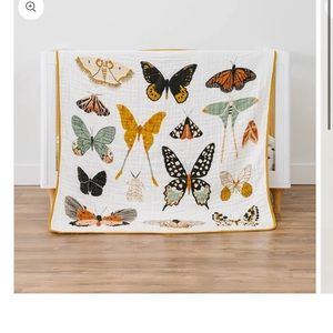 Clementine kids butterfly quilt. I can also add embroidered personalization ✨